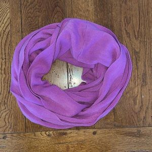 Large infinity scarf ALL SCARVES 3/$12